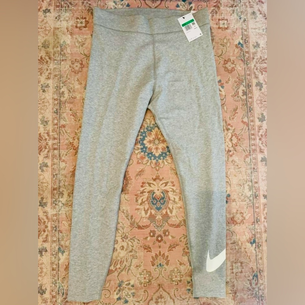 Gray Nike Leggings